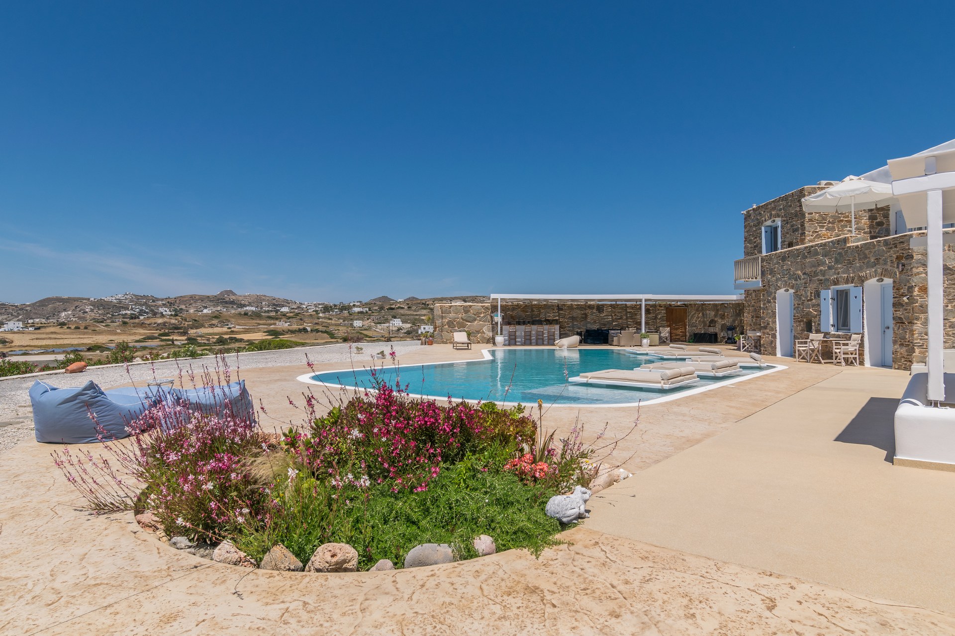 Blu Suites and Studios